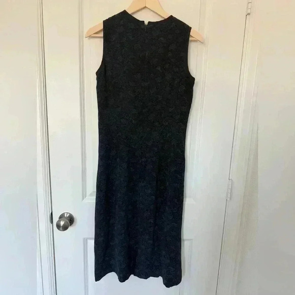 Ralph Lauren 100% Silk Black and Blue Floral Print Sleeveless  Dress, Size 6 - Picture 8 of 8